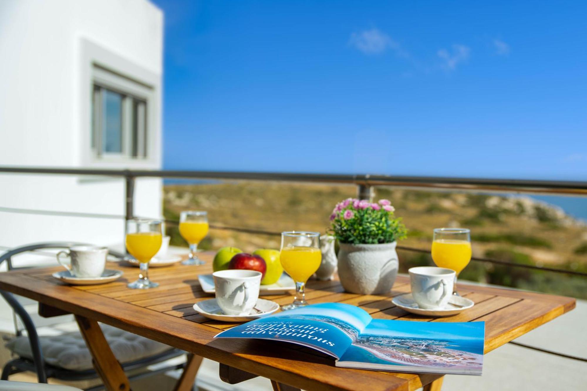 Villa Zafira - Seaview Manor With Heated Pool Kallithea  Exterior photo
