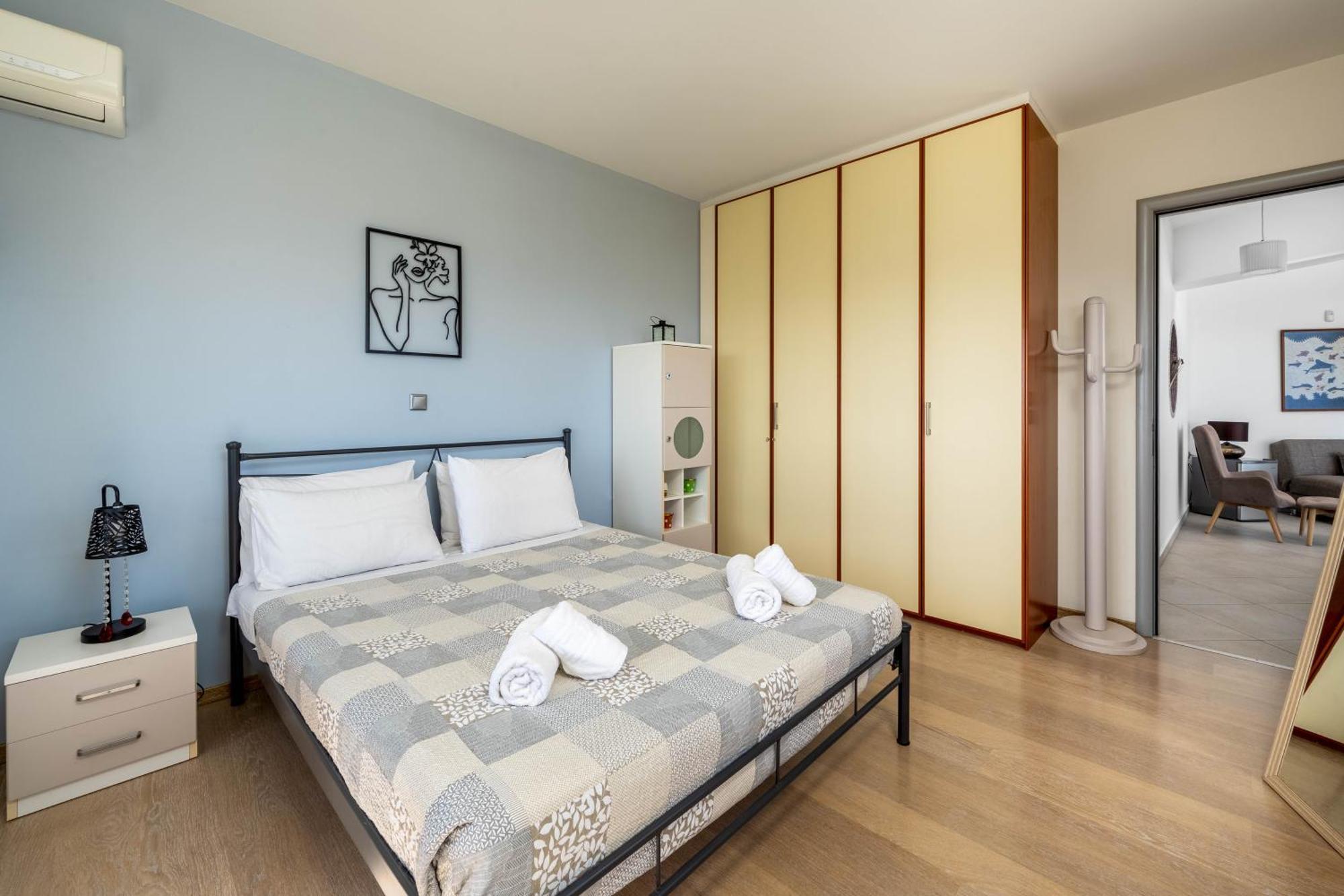 Villa Zafira - Seaview Manor With Heated Pool Kallithea  Exterior photo