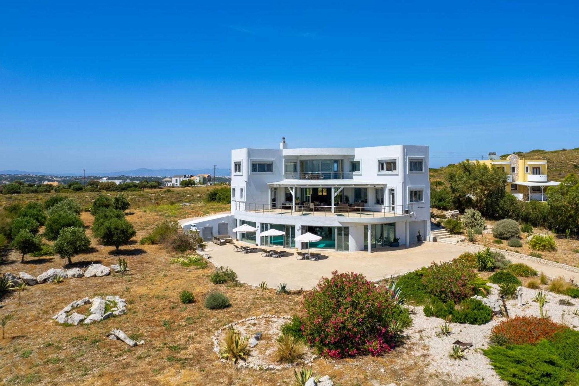Villa Zafira - Seaview Manor With Heated Pool Kallithea  Exterior photo
